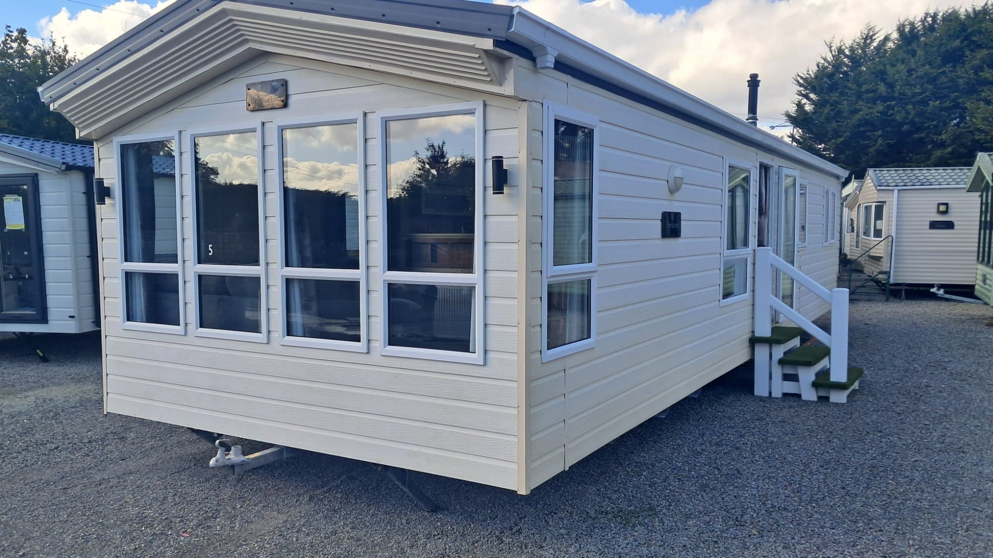 Bk bluebird sherborne